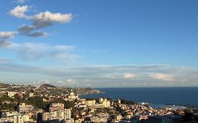 Appartamento In Collina Vista Mare